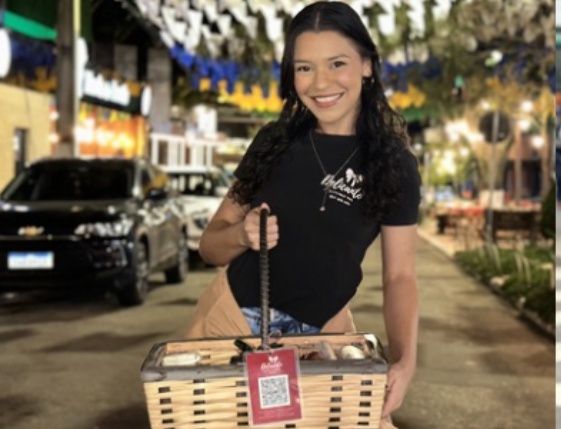 Empreendedorismo feminino transforma doces de rua em sucesso em Vitória da Conquista